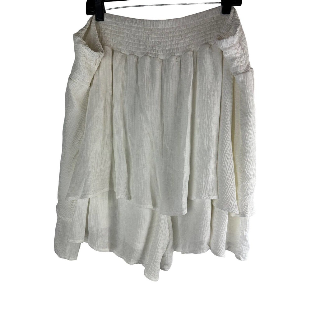 NWT Torrid 3.5 Inch Short Gauze High-Rise Ruffle Hem Shorts Plus Size 5X 28 - Picture 2 of 10